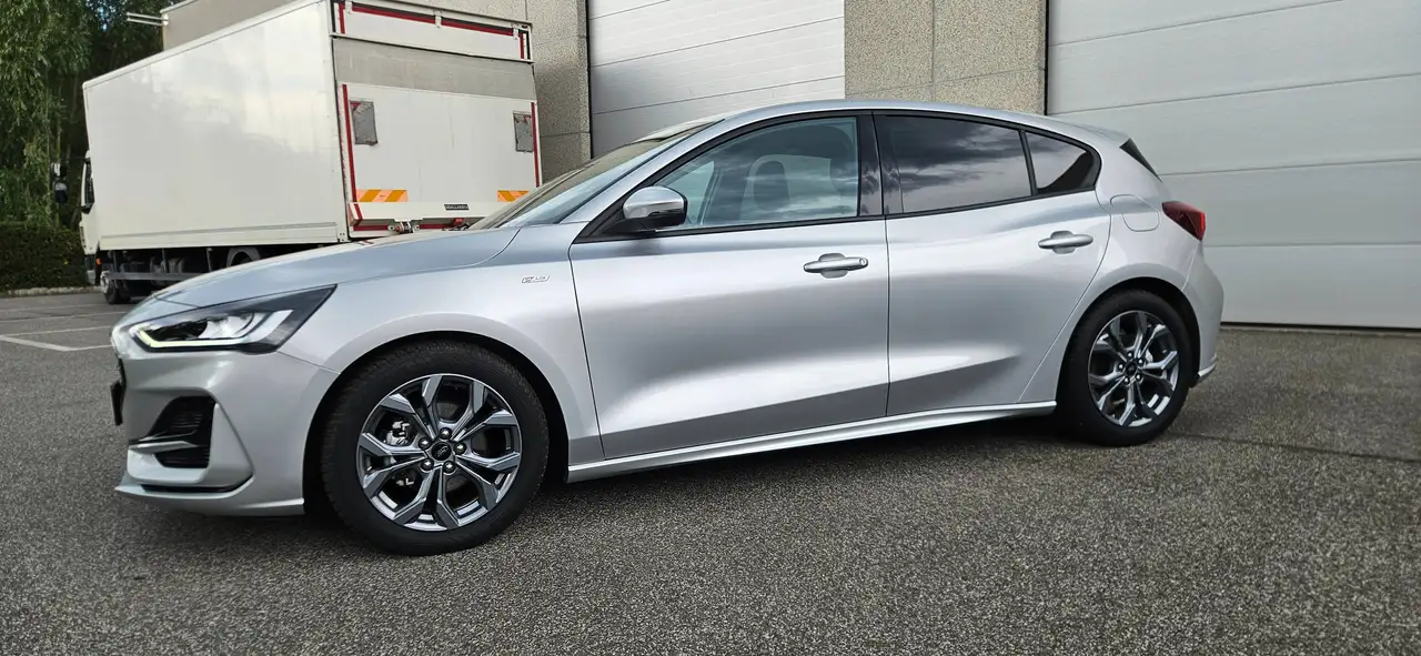 Ford Focus - 6