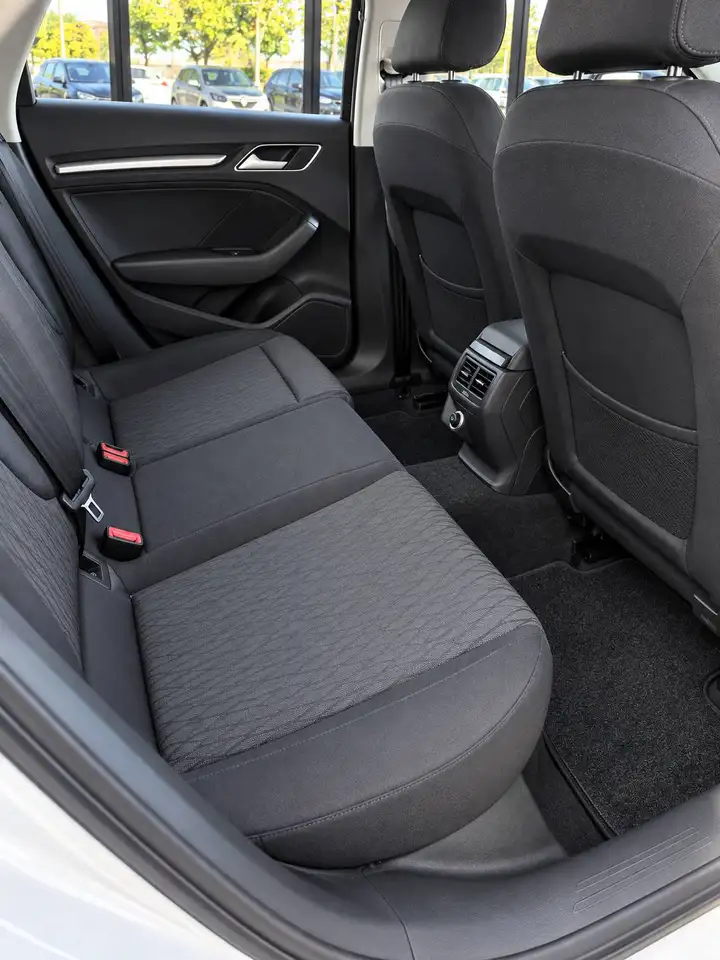 SEAT Leon - 12