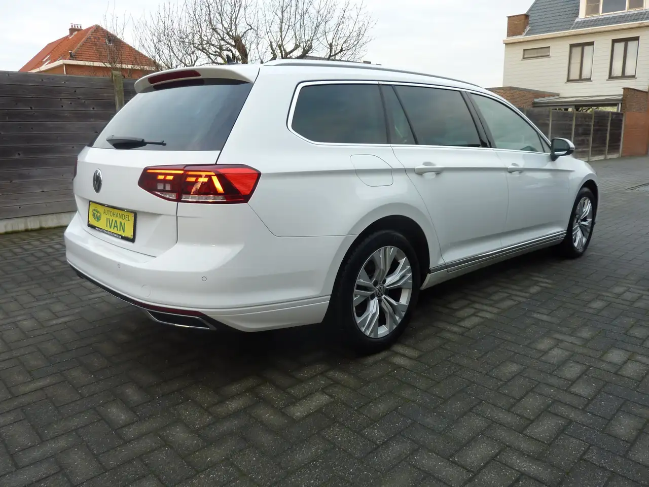 Volkswagen Passat Variant - 6