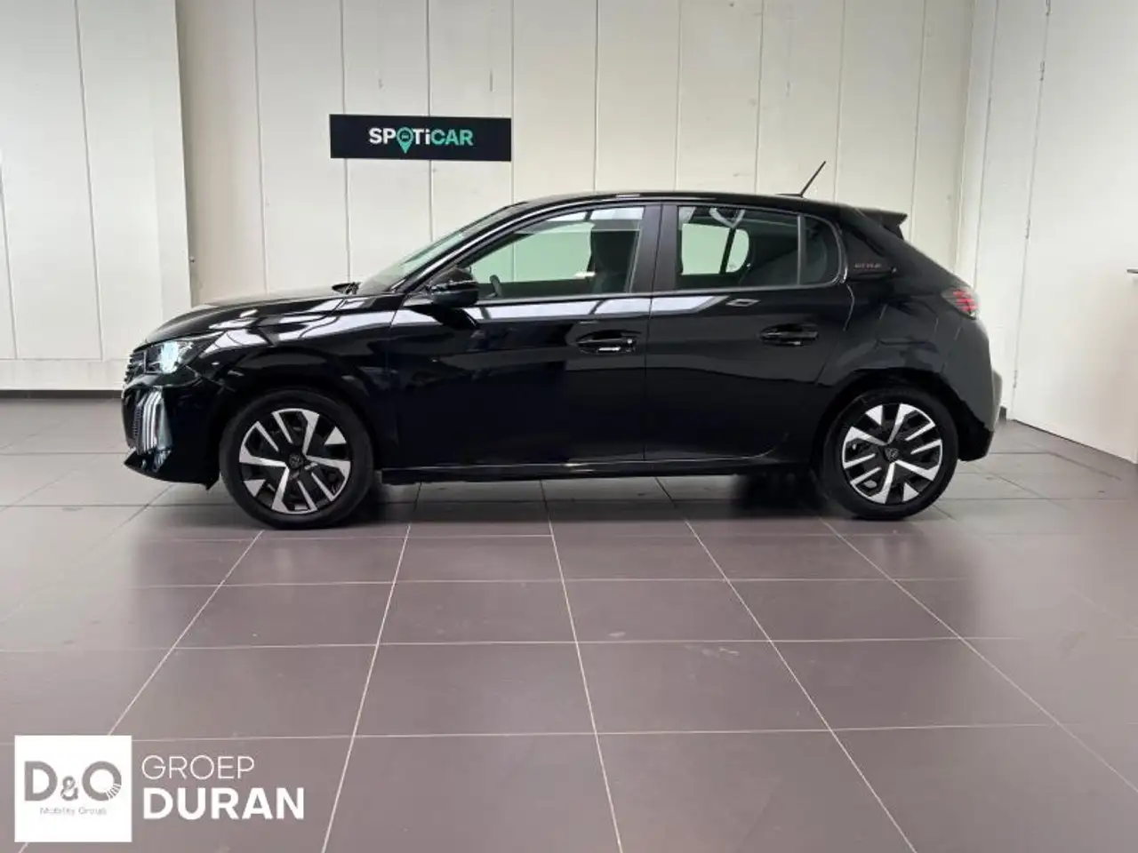 Peugeot 208 - 5