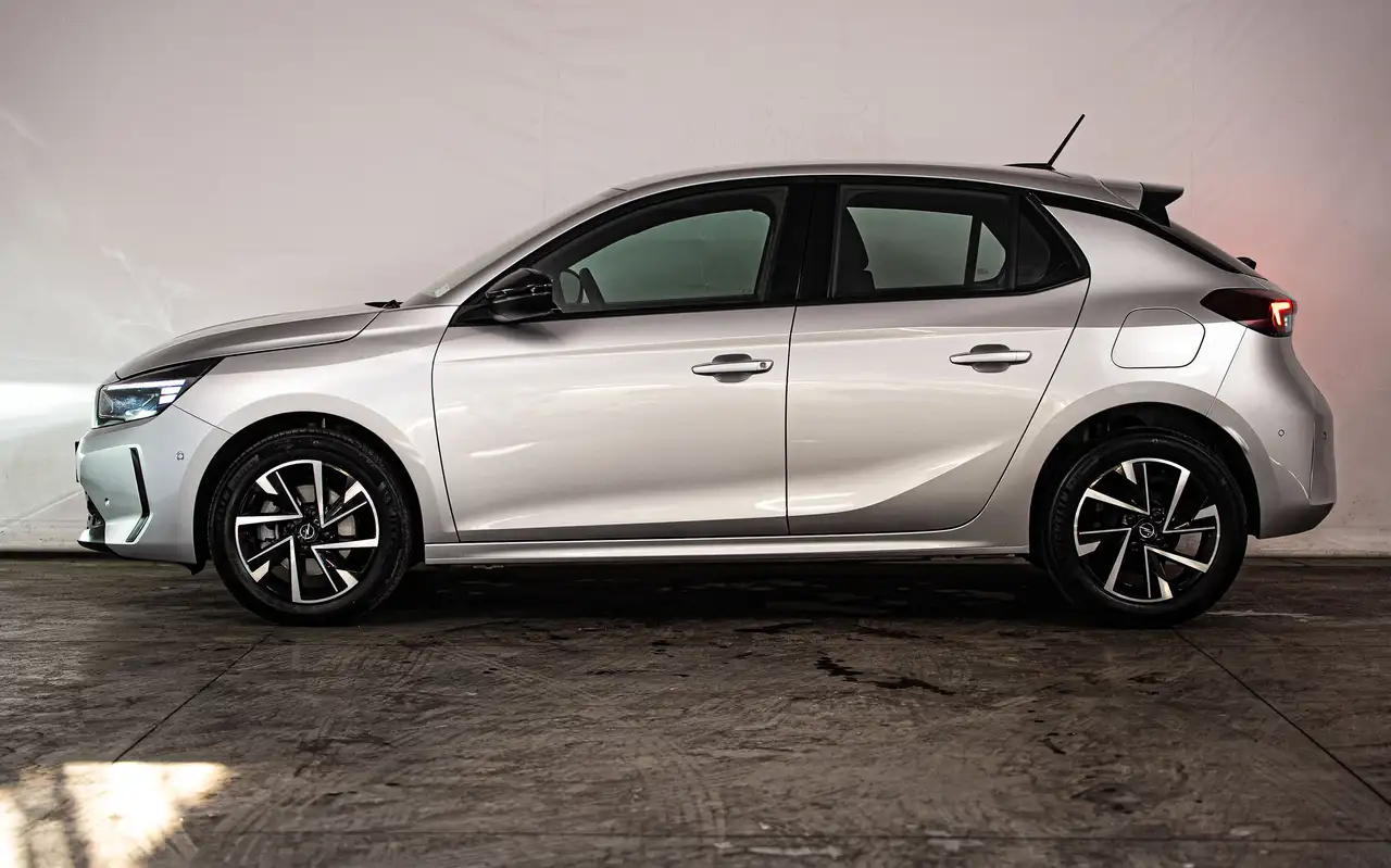 Opel Corsa - 2