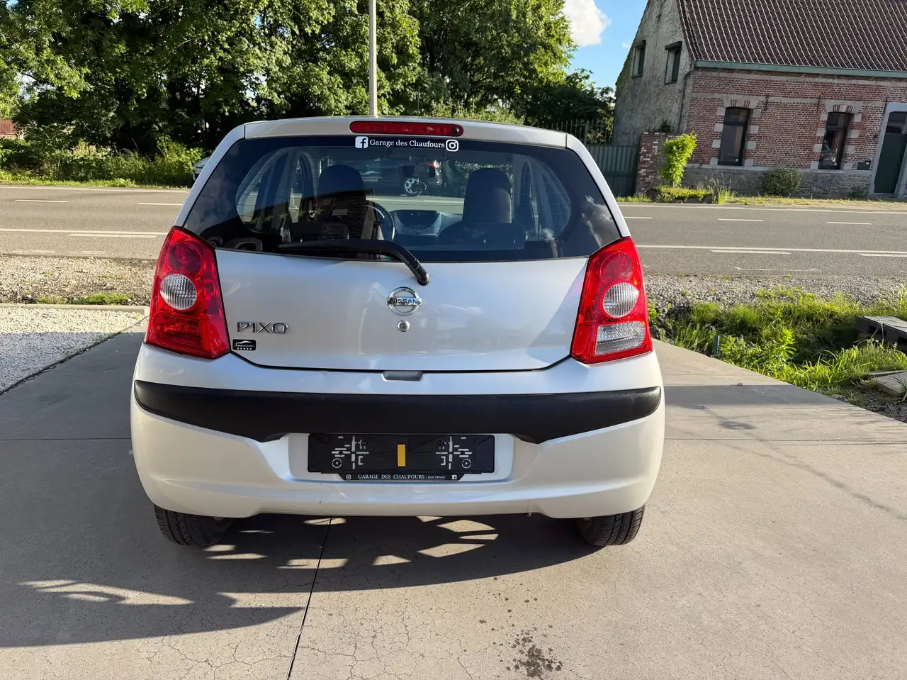 Nissan Pixo - 4