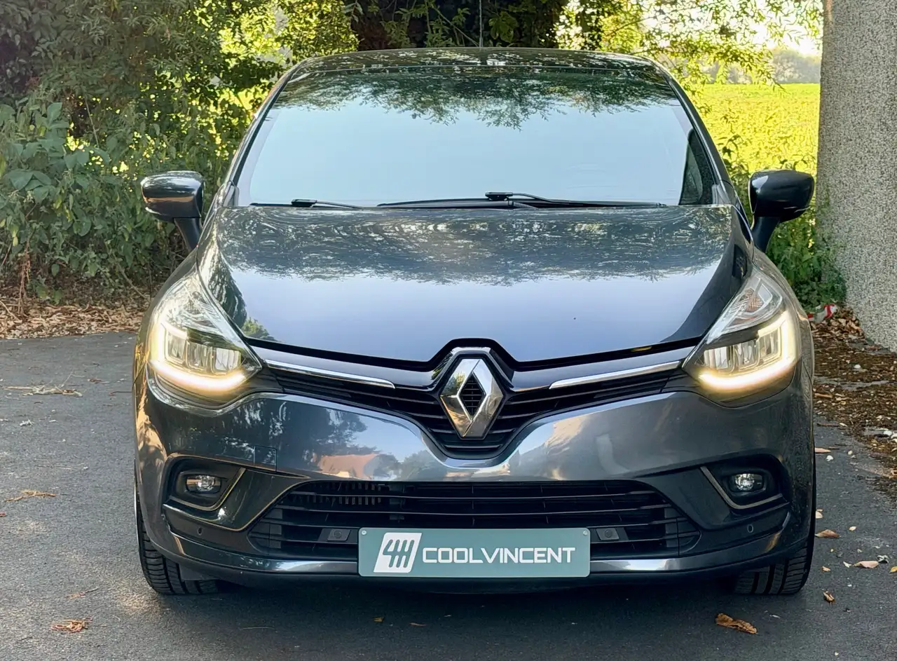 Renault Clio - 2