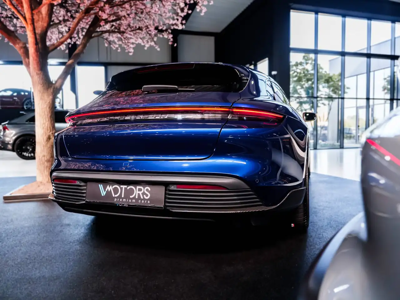 Porsche Taycan - 5