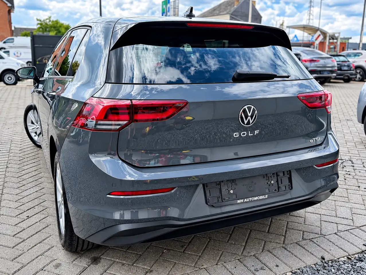 Volkswagen Golf - 5