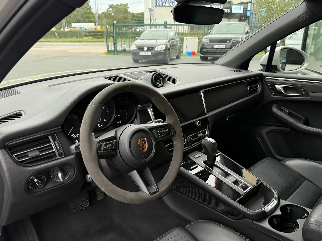 Porsche Macan - 9