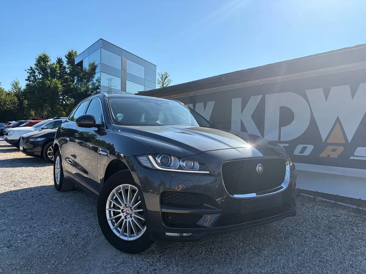 Jaguar F-Pace