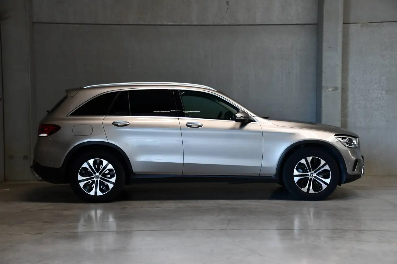 Mercedes-Benz GLC 200 - 12