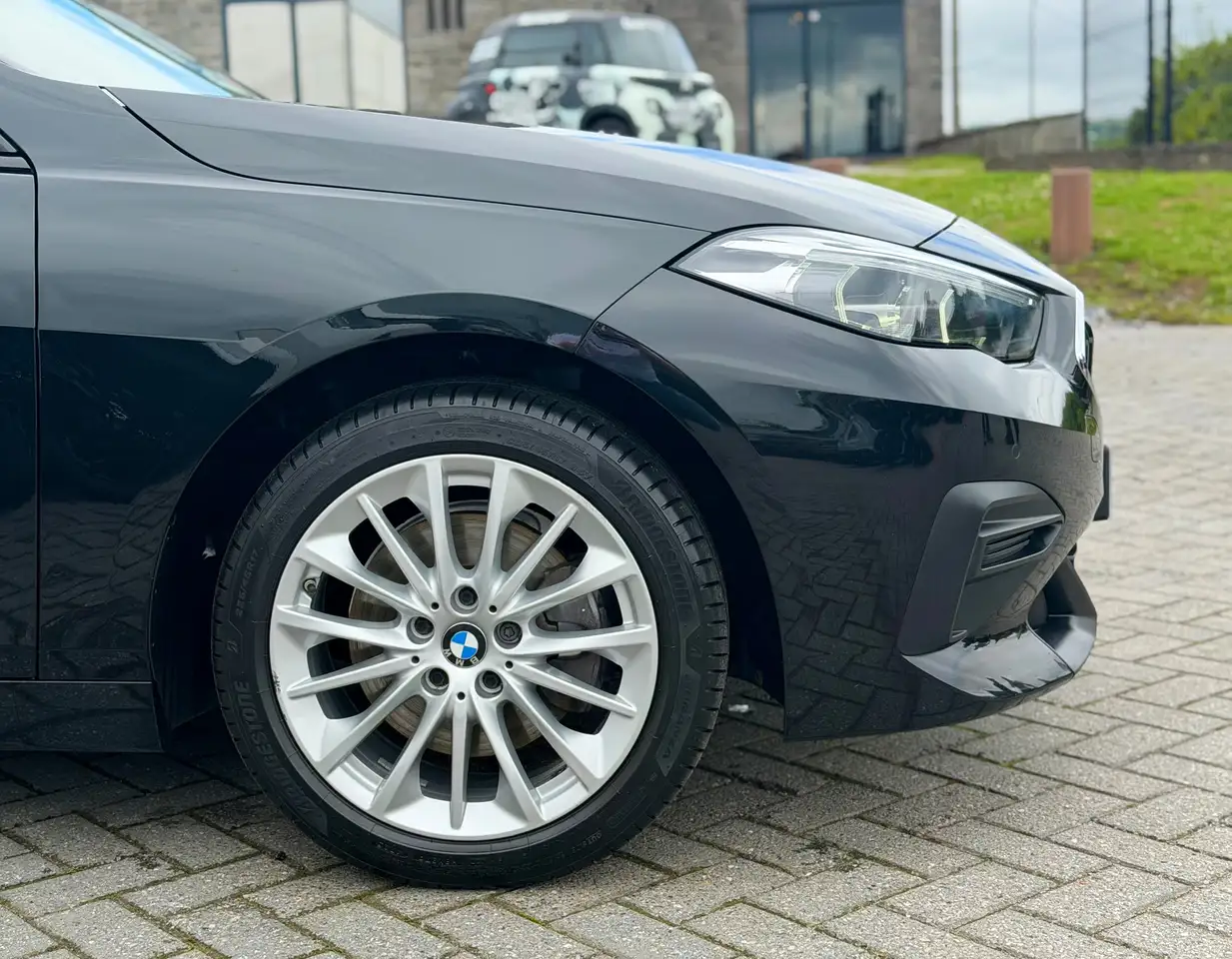 BMW 218 - 10