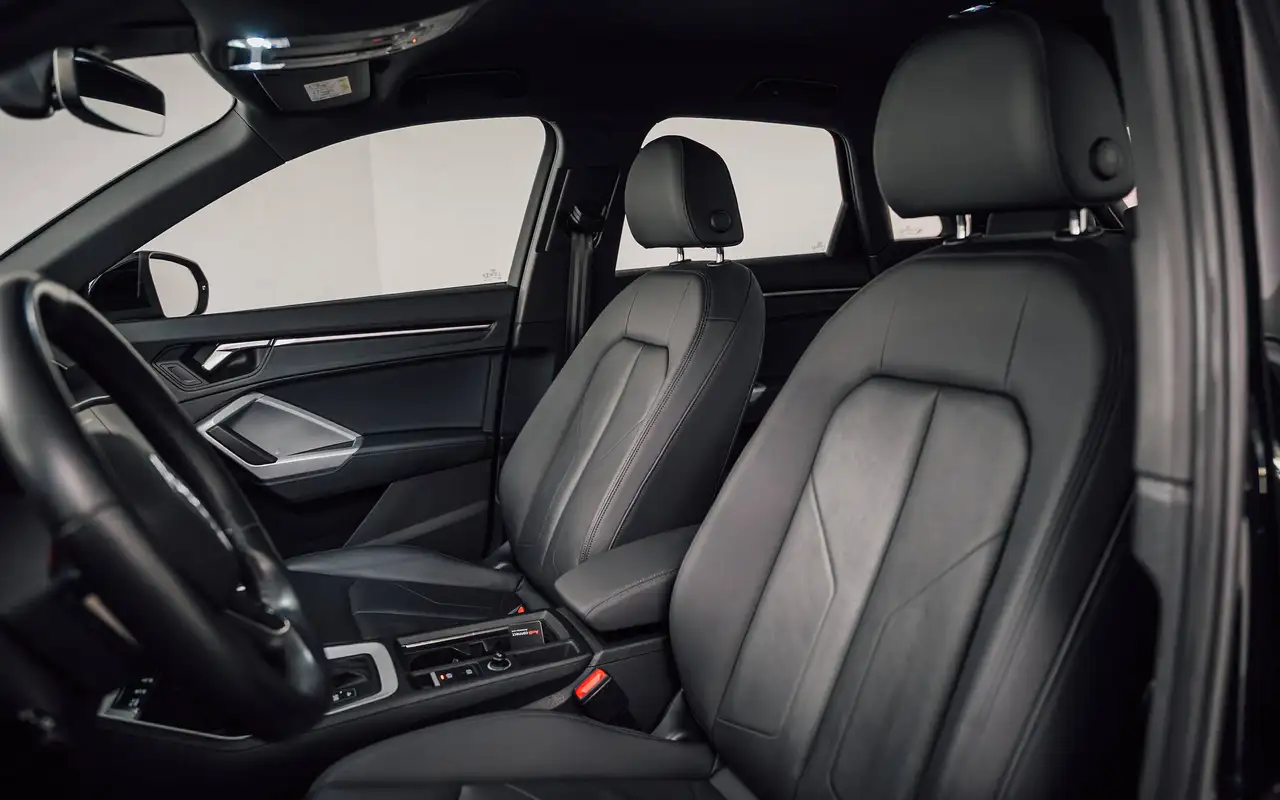 Audi Q3 - 10