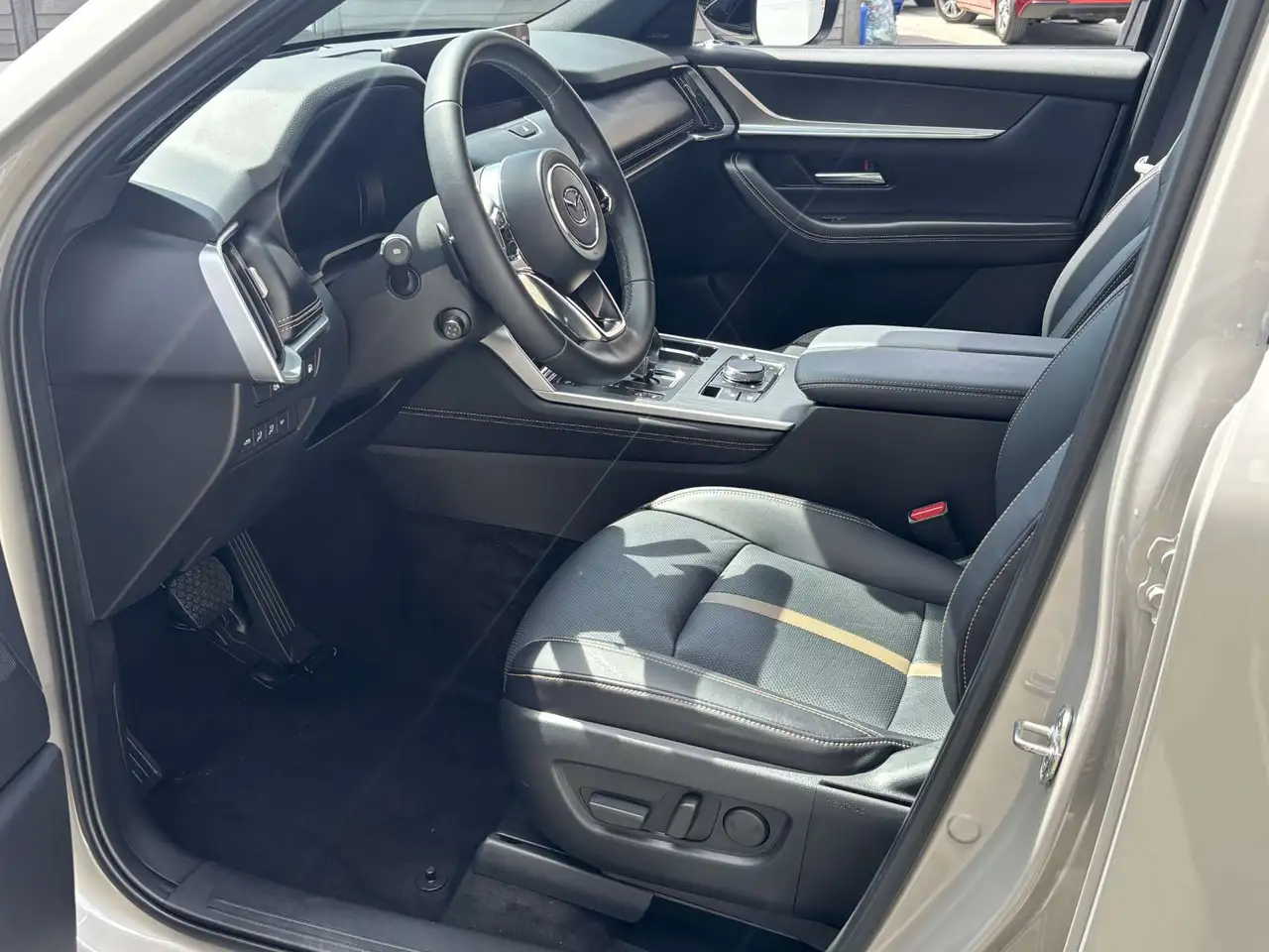 Mazda CX-60 - 10