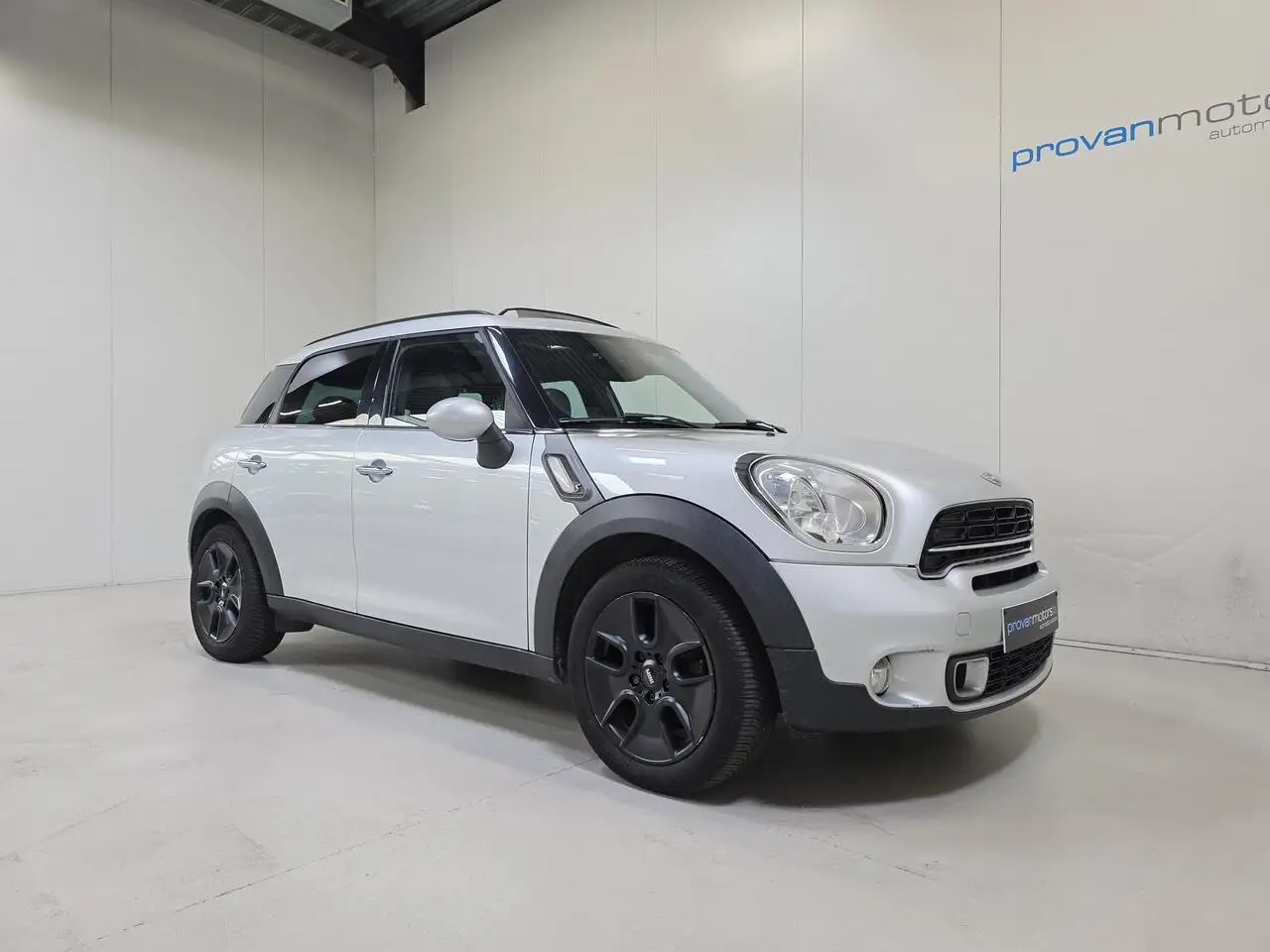 MINI Cooper SD Countryman - 5