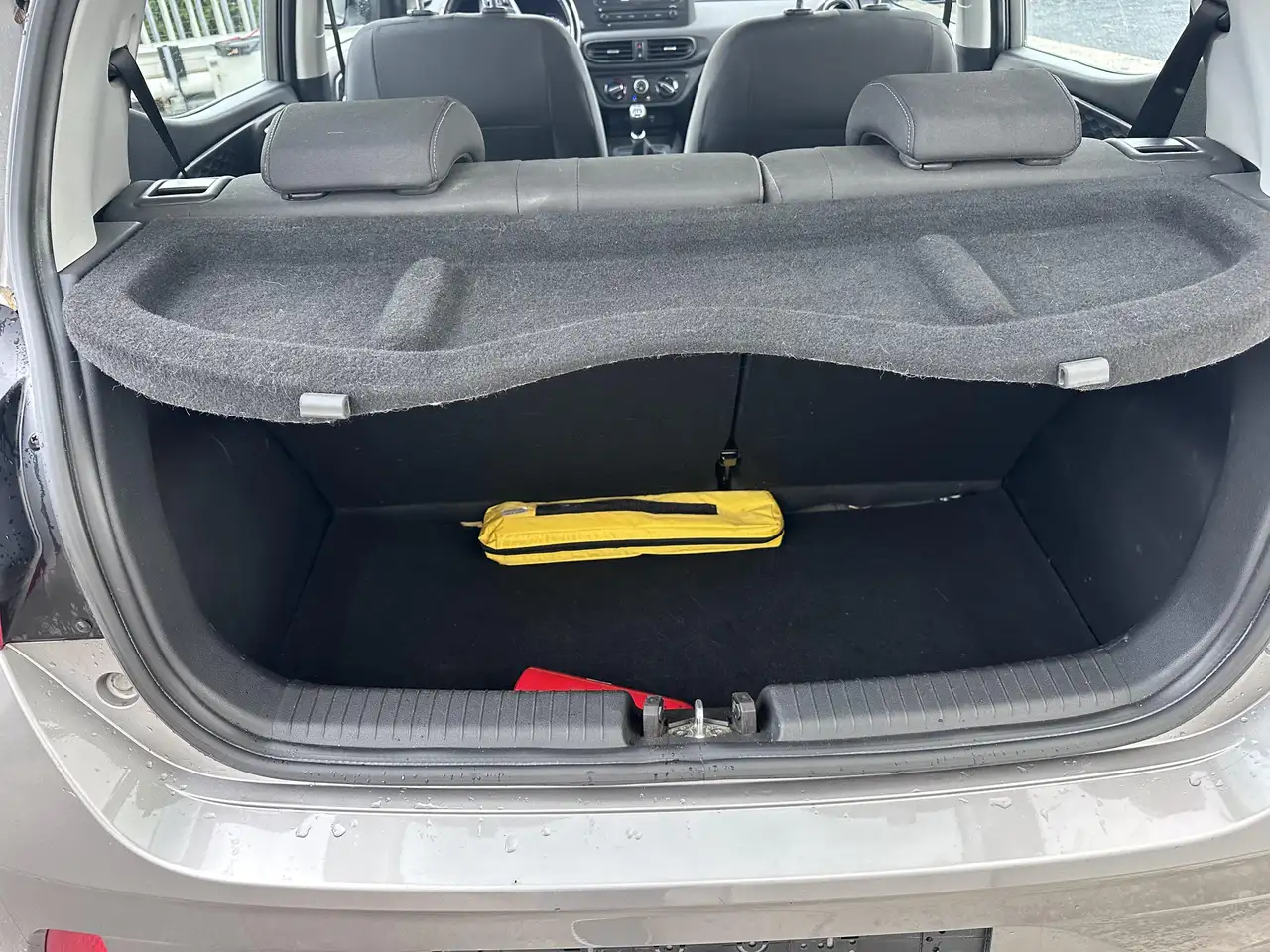 Hyundai i10 - 10