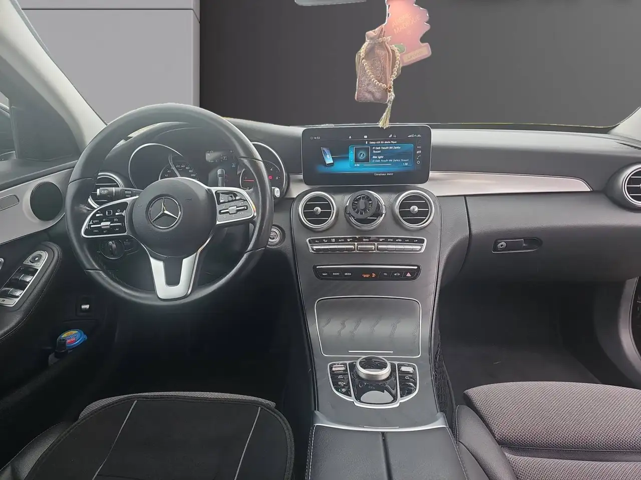 Mercedes-Benz C 200 - 11