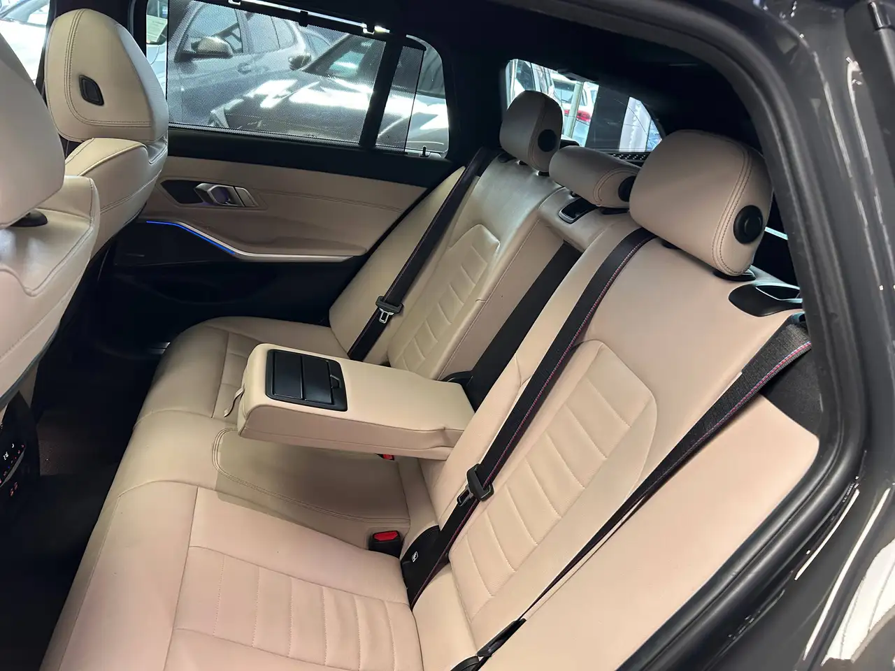 BMW 330 - 8