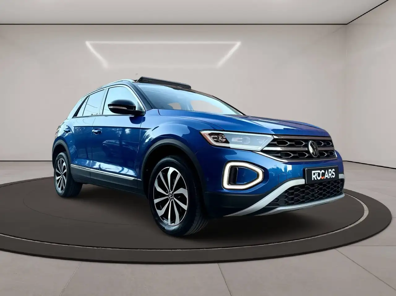 Volkswagen T-Roc - 4