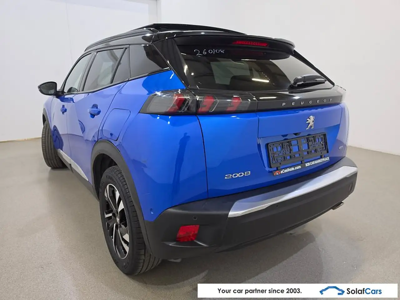 Peugeot 2008 - 6