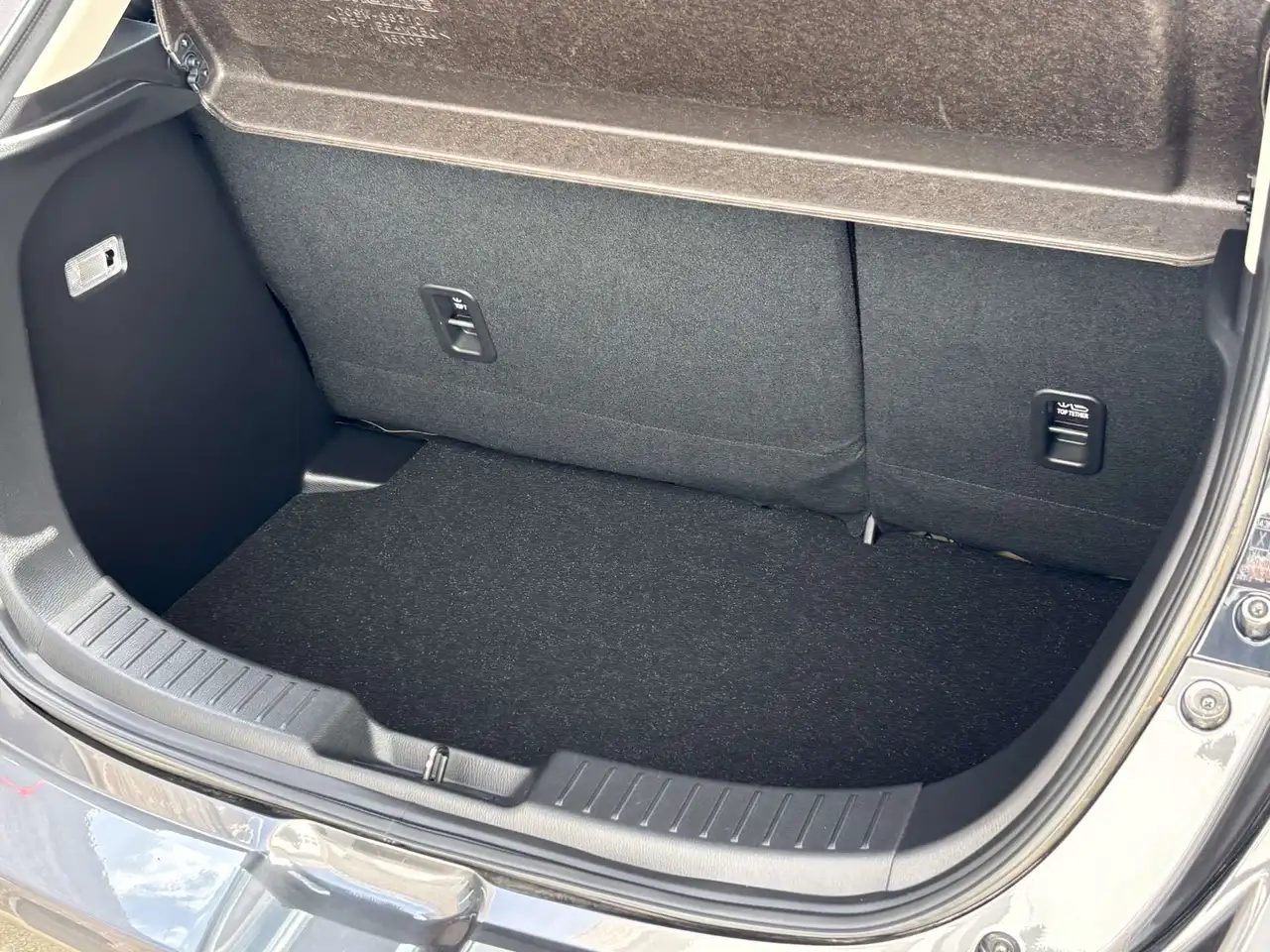 Mazda 2 - 9