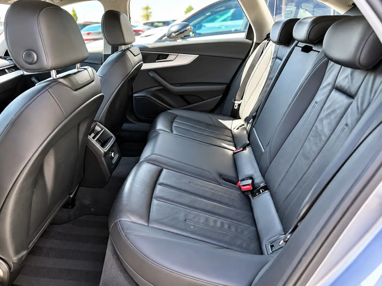 Audi A4 - 12