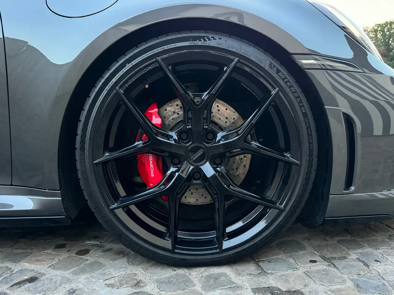 Porsche 911 - 9