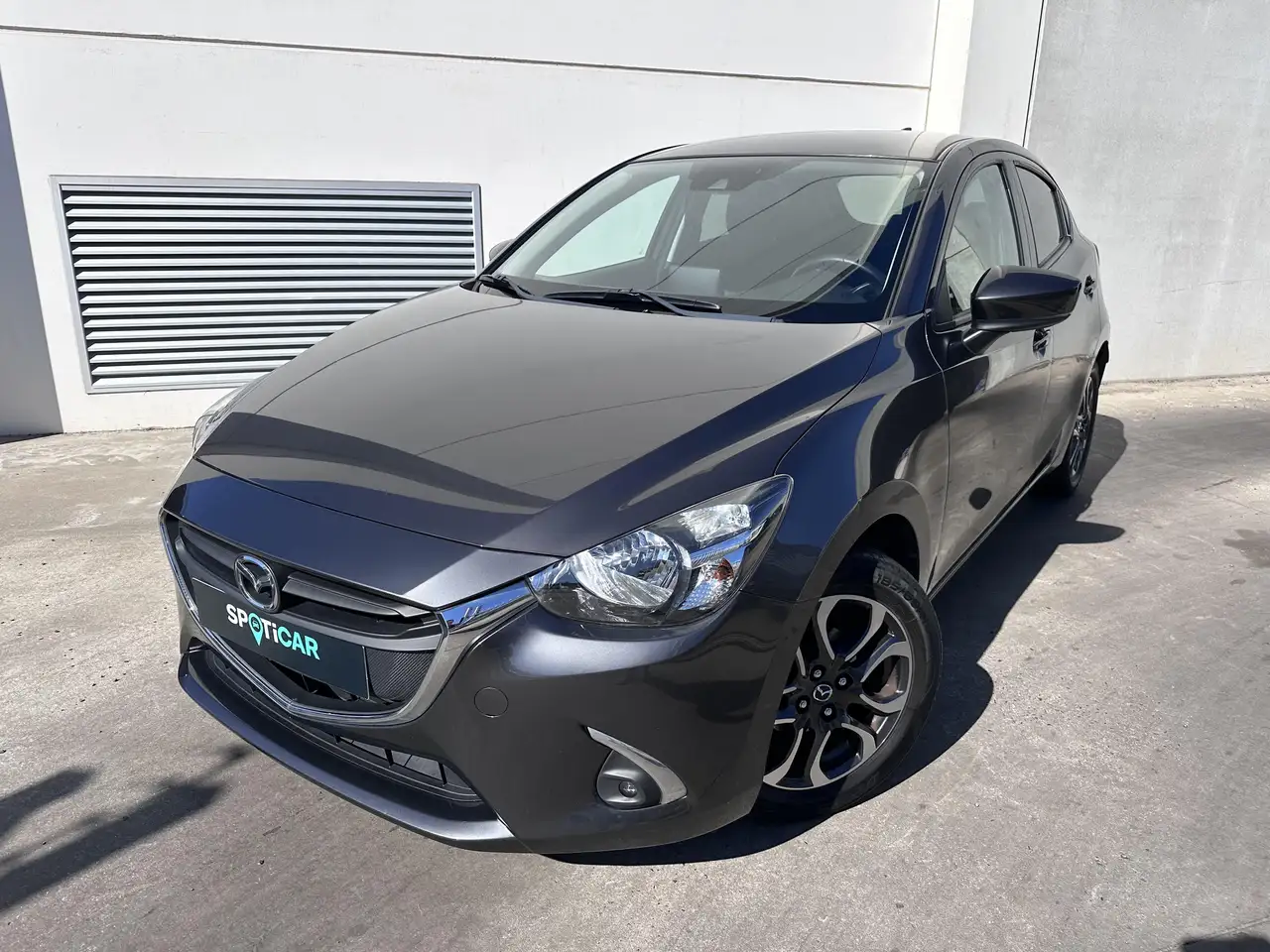 Mazda 2 - 1