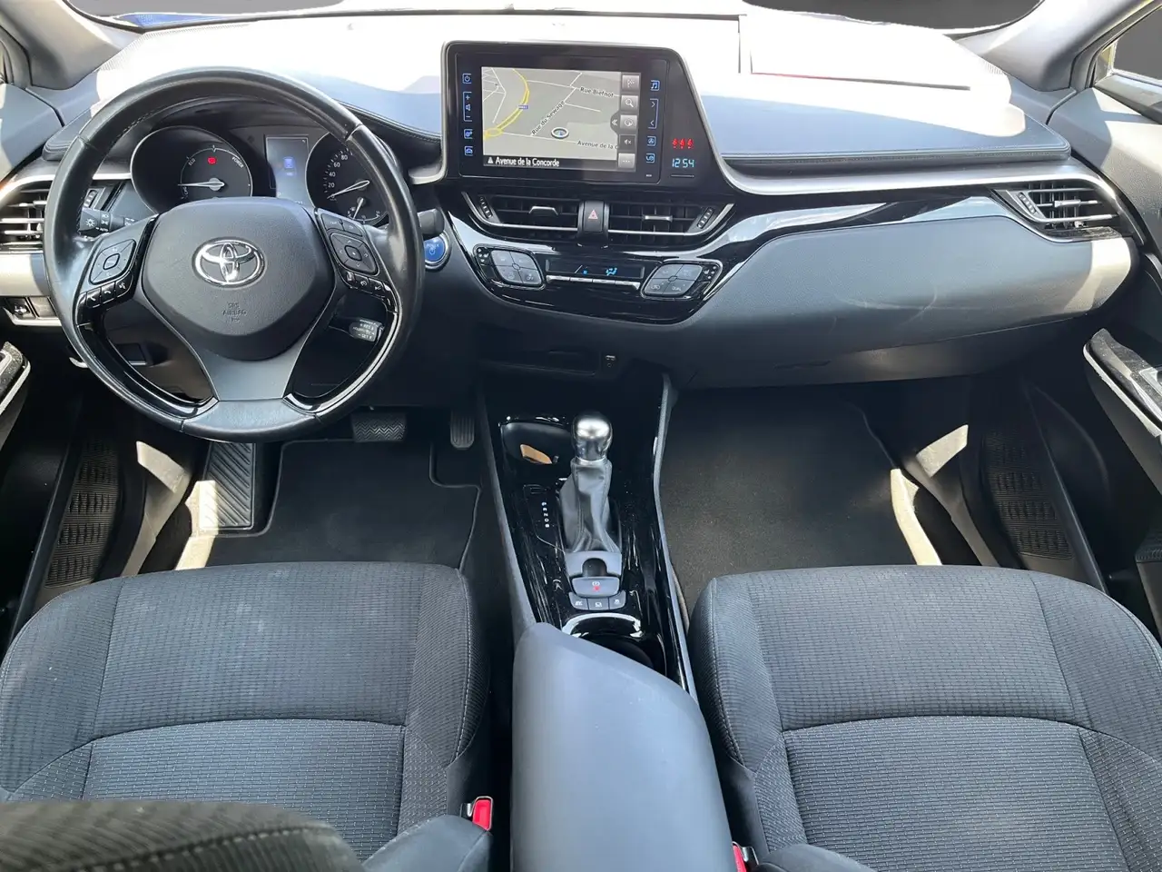 Toyota C-HR - 8