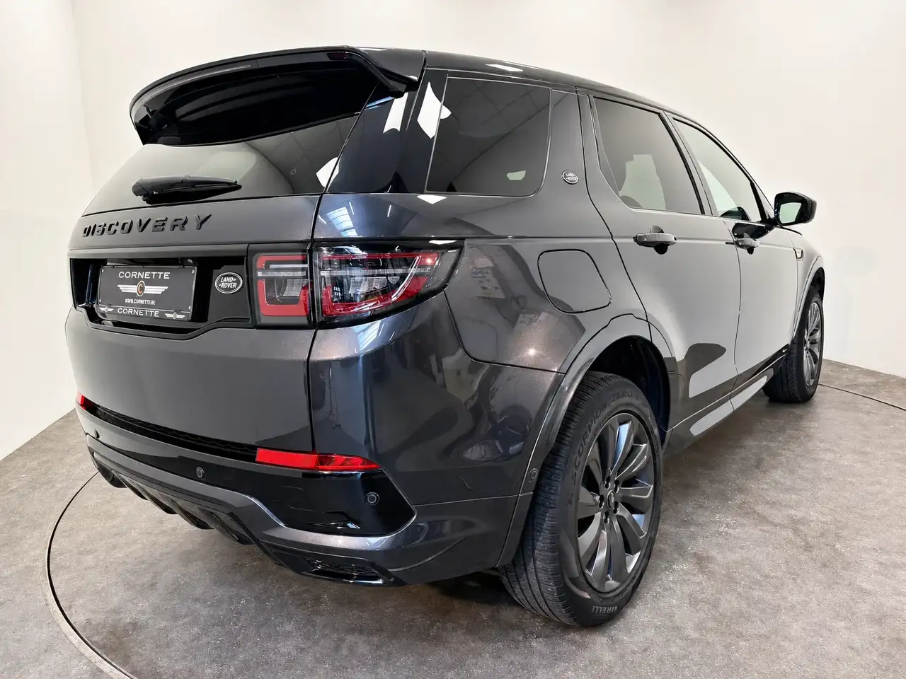 Land Rover Discovery Sport - 6