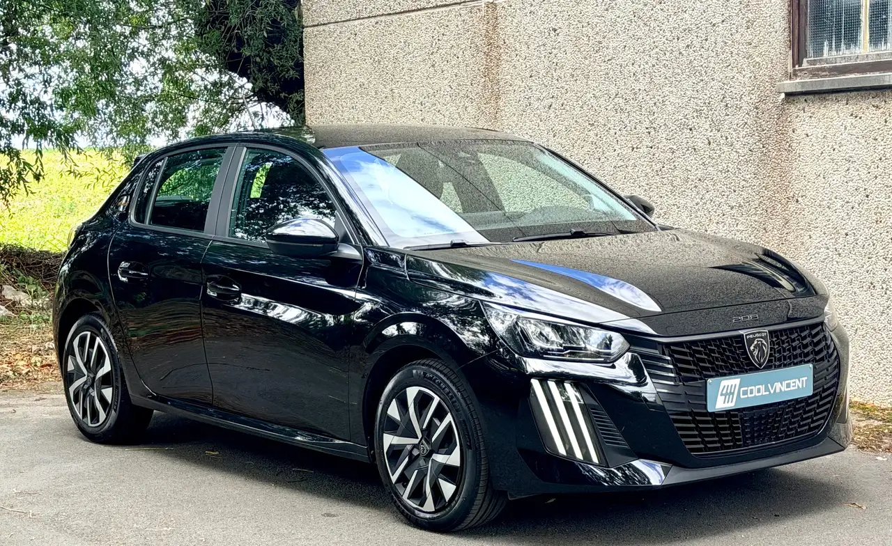 Peugeot 208 - 3