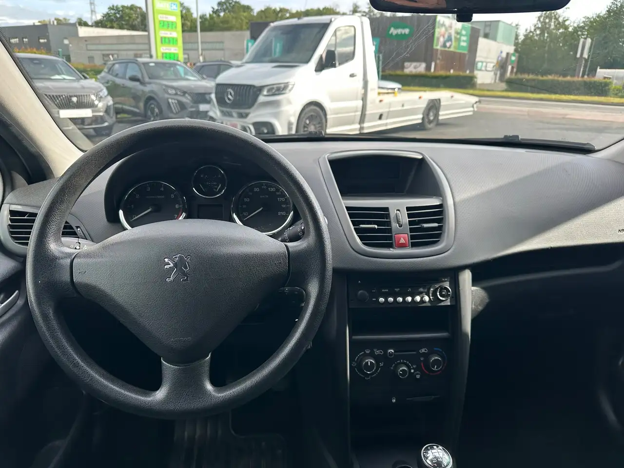 Peugeot 207 - 7