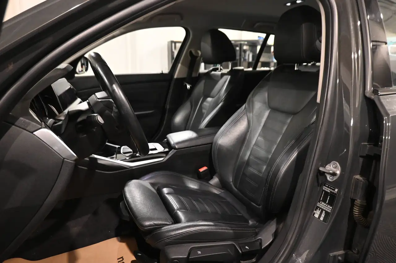 BMW 318 - 12