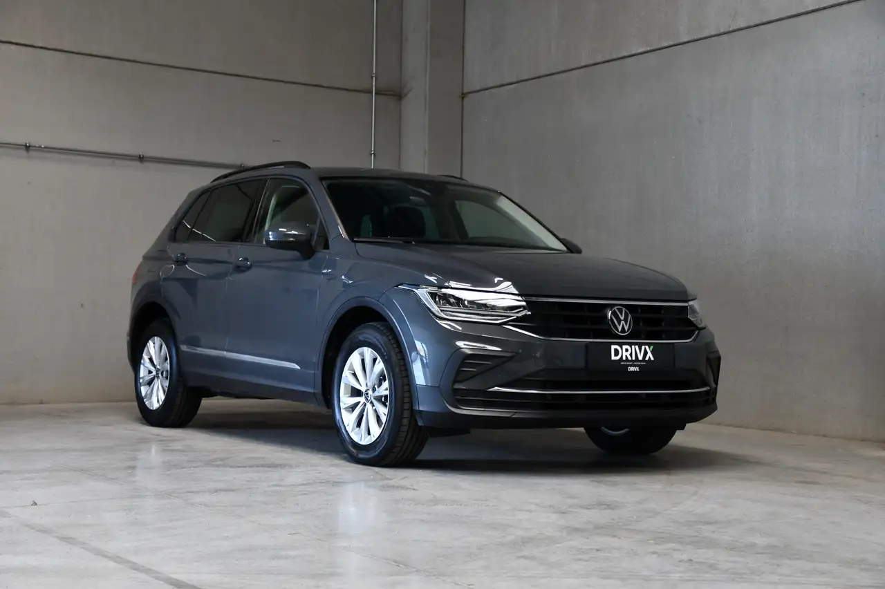 Volkswagen Tiguan - 3