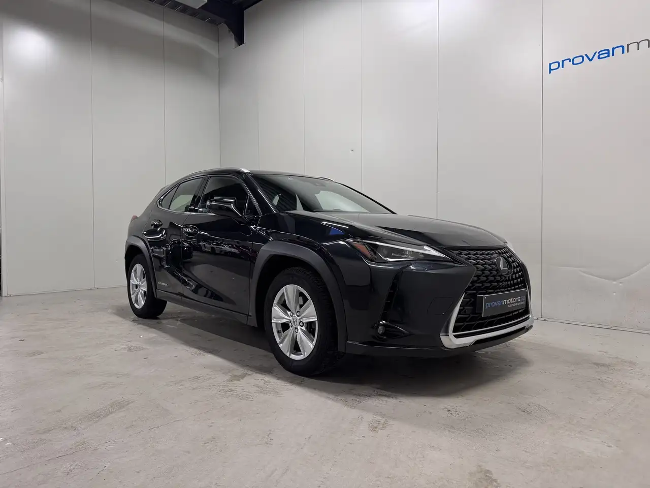 Lexus UX 250h - 5
