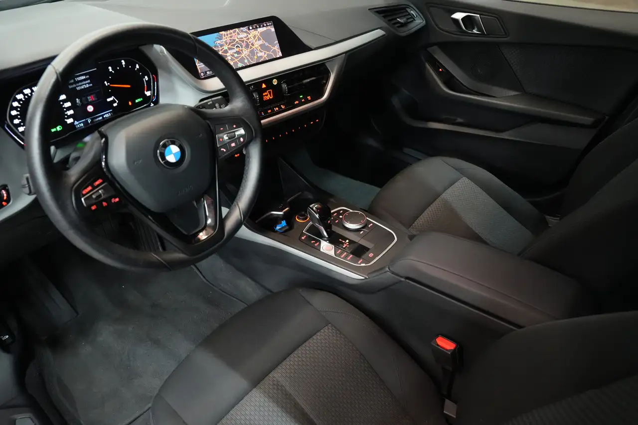 BMW 116 - 8