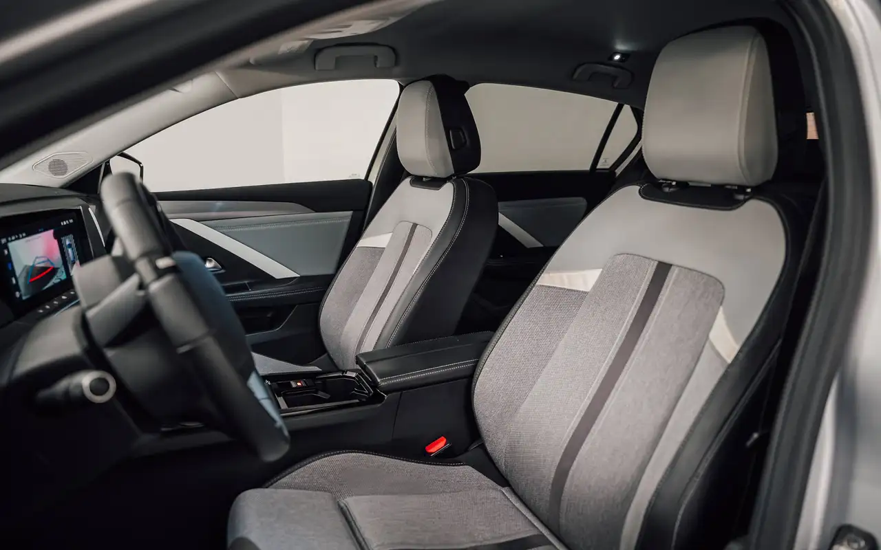 Opel Astra - 9