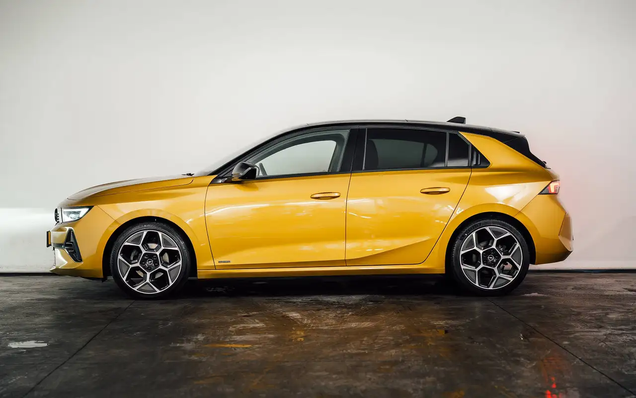 Opel Astra - 2