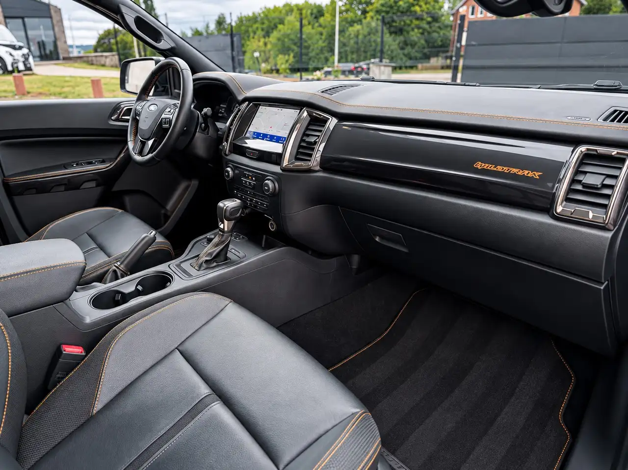 Ford Ranger - 12