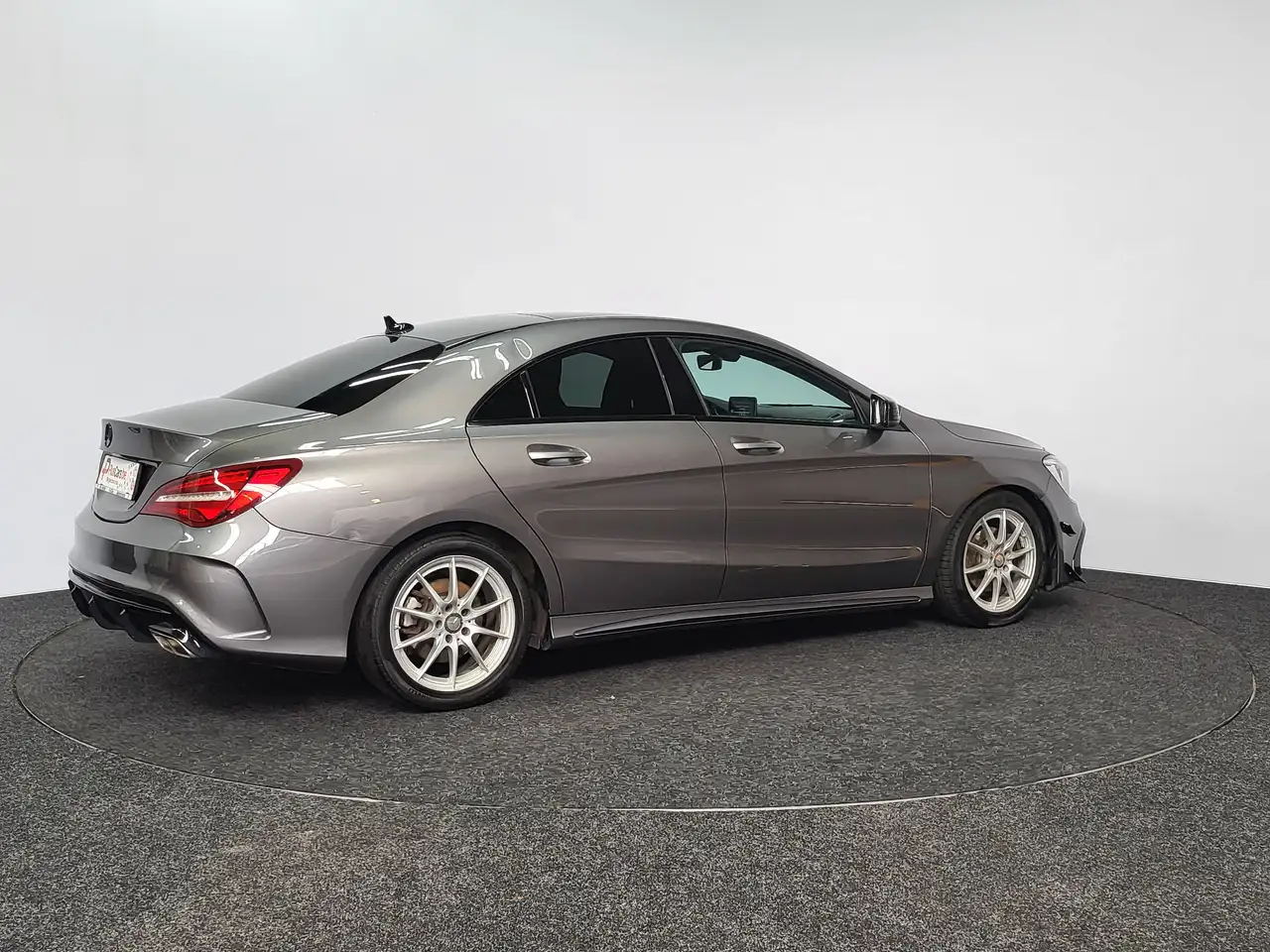 Mercedes-Benz CLA 200 - 6