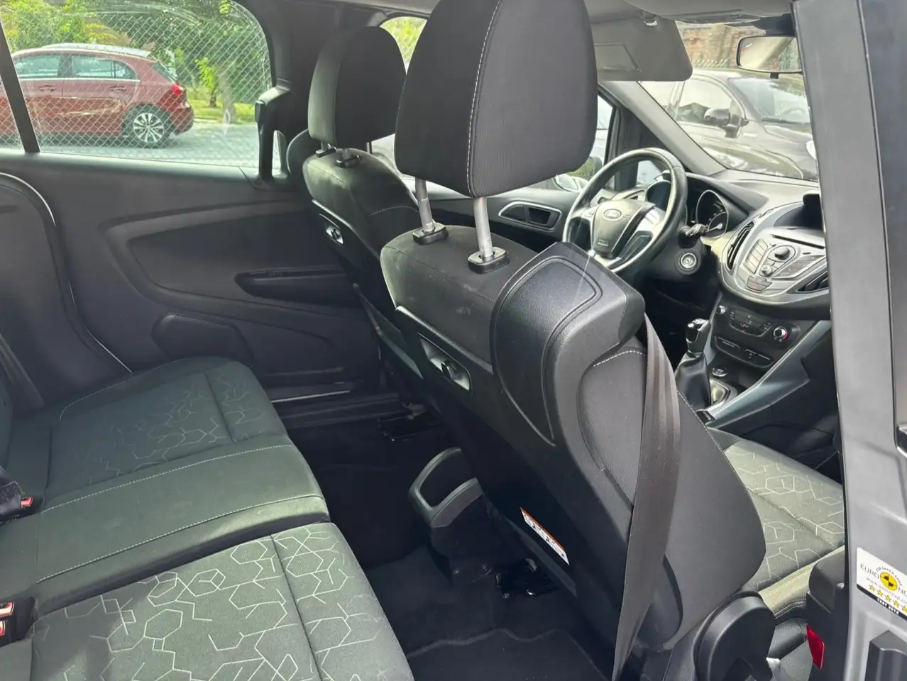 Ford B-Max - 10