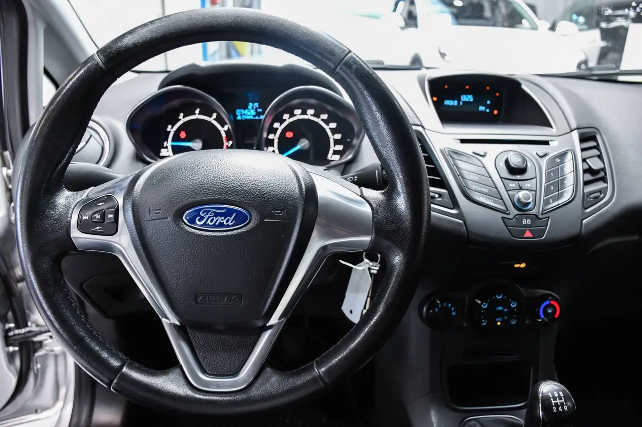 Ford Fiesta - 11