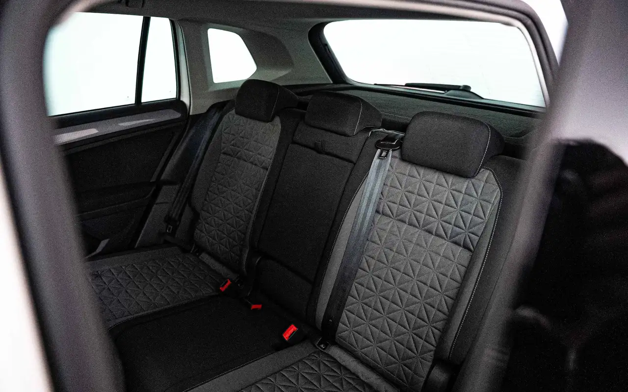 Volkswagen Tiguan - 7