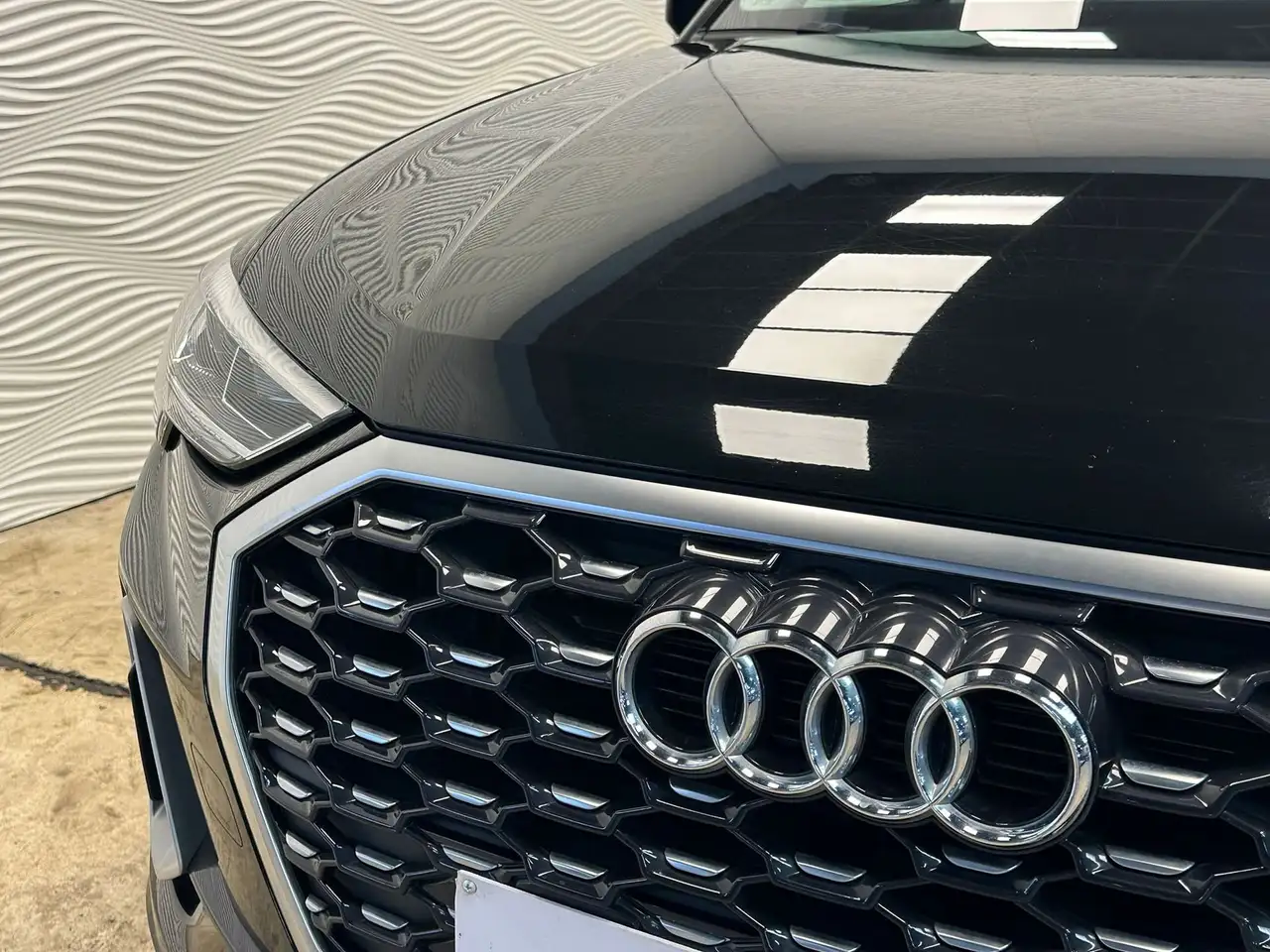 Audi Q3 - 6