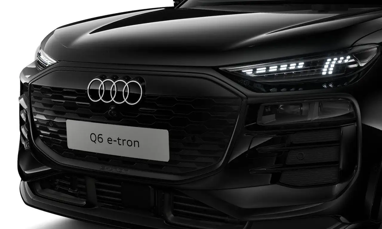 Audi Q6 e-tron - 3