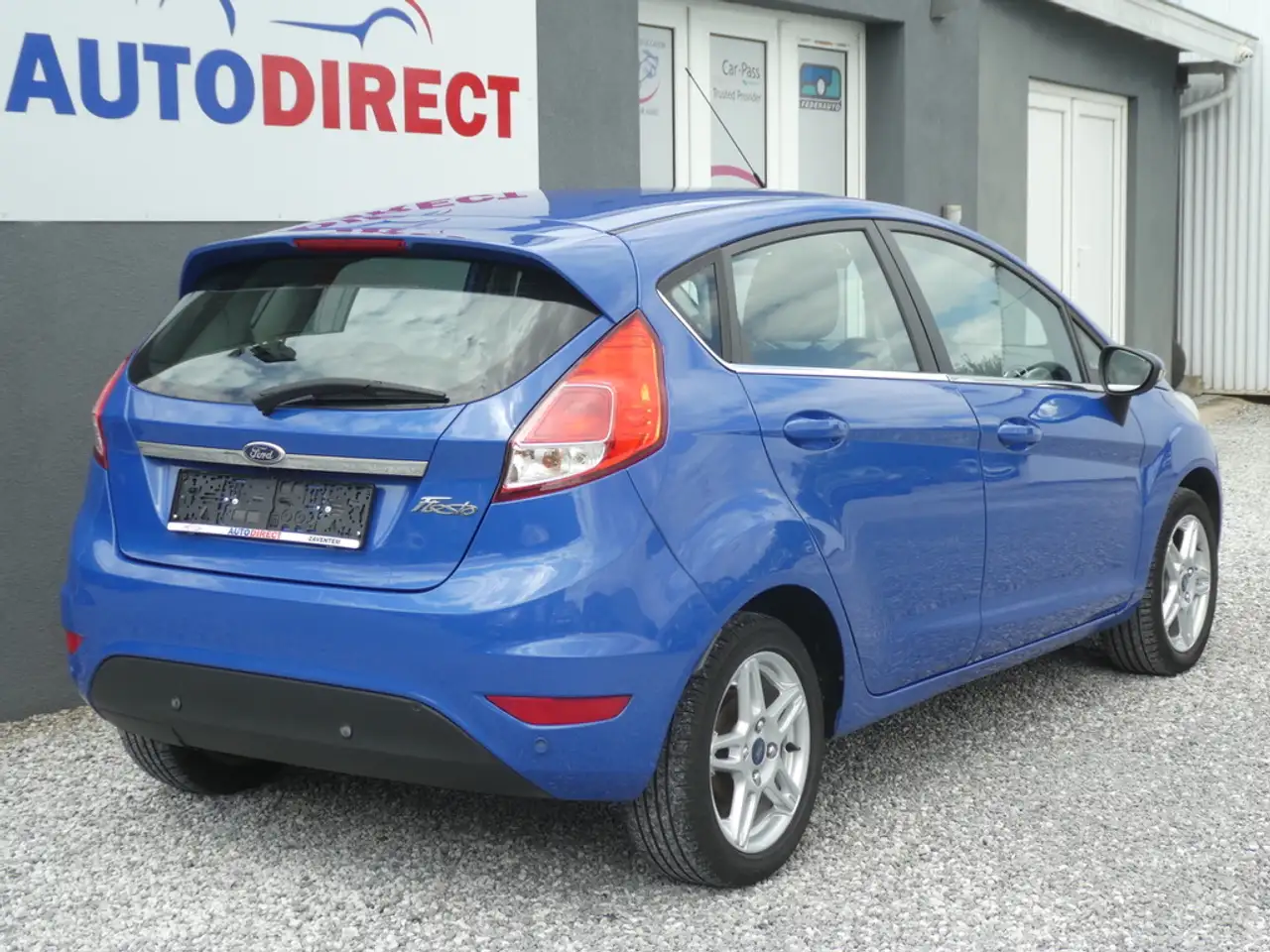 Ford Fiesta - 4