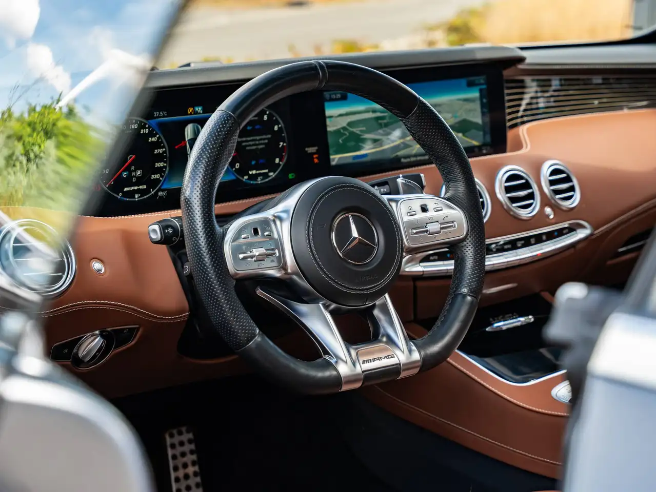 Mercedes-Benz S 63 AMG - 12
