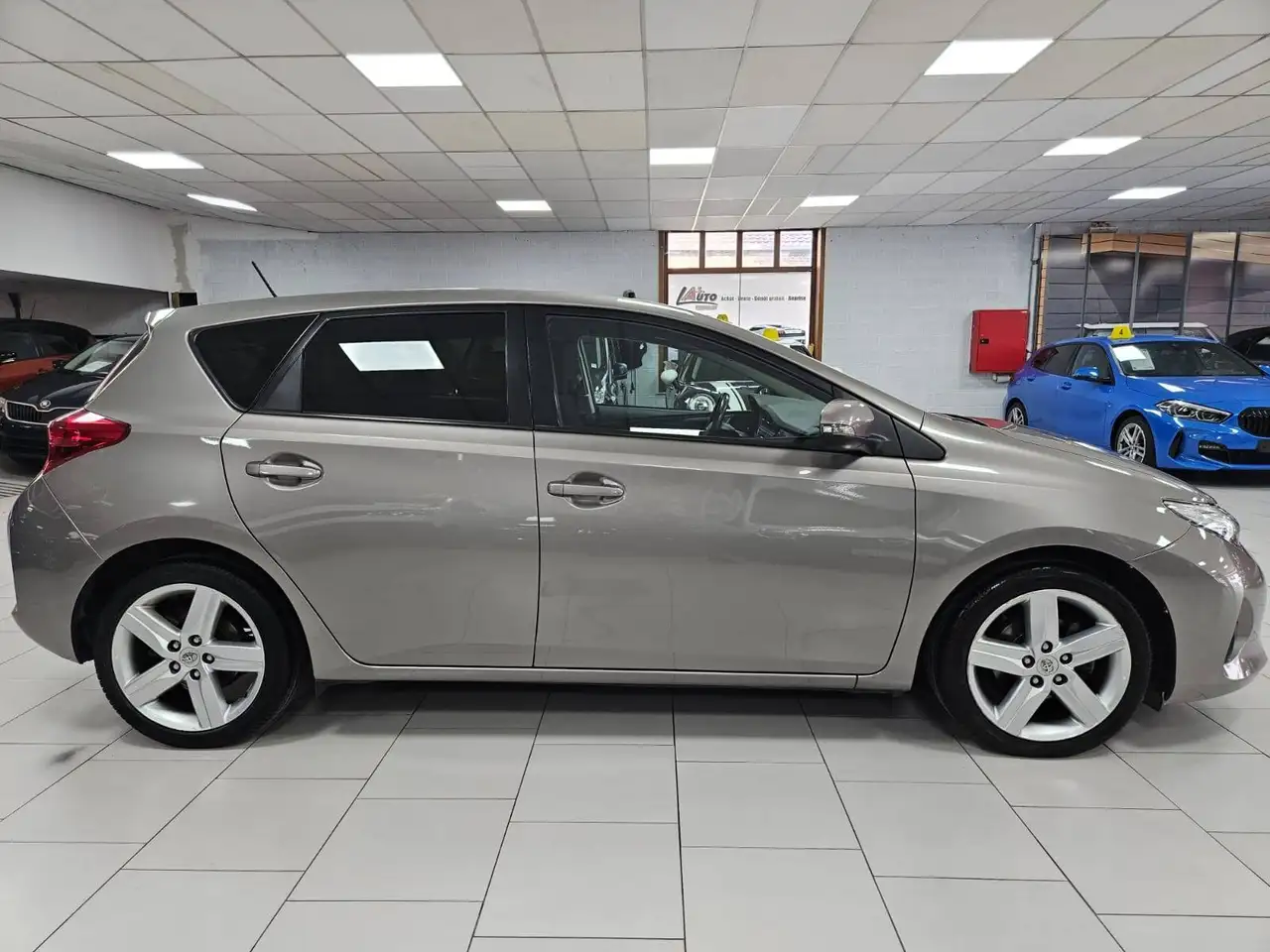 Toyota Auris - 5
