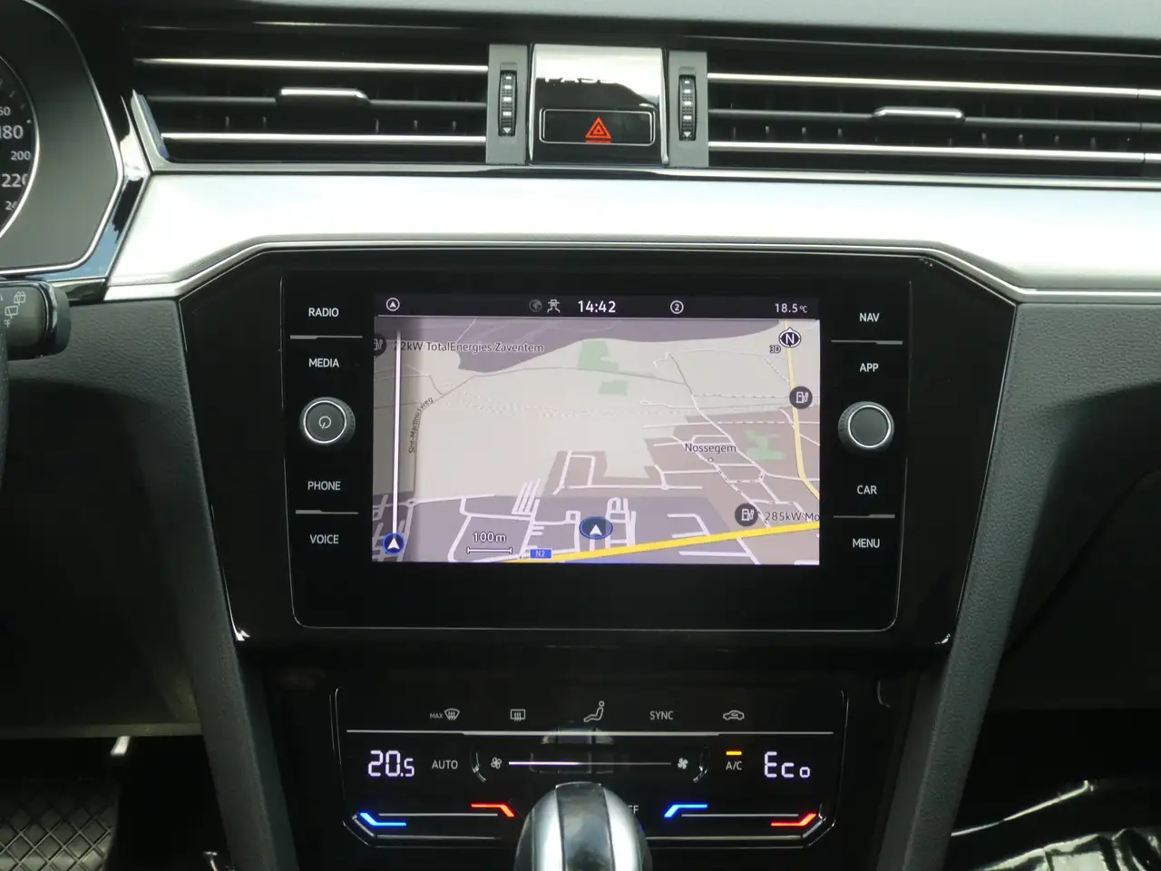 Volkswagen Passat Variant - 9