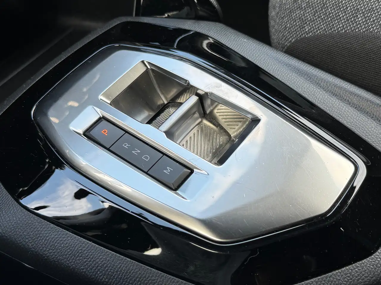 Peugeot 2008 - 11