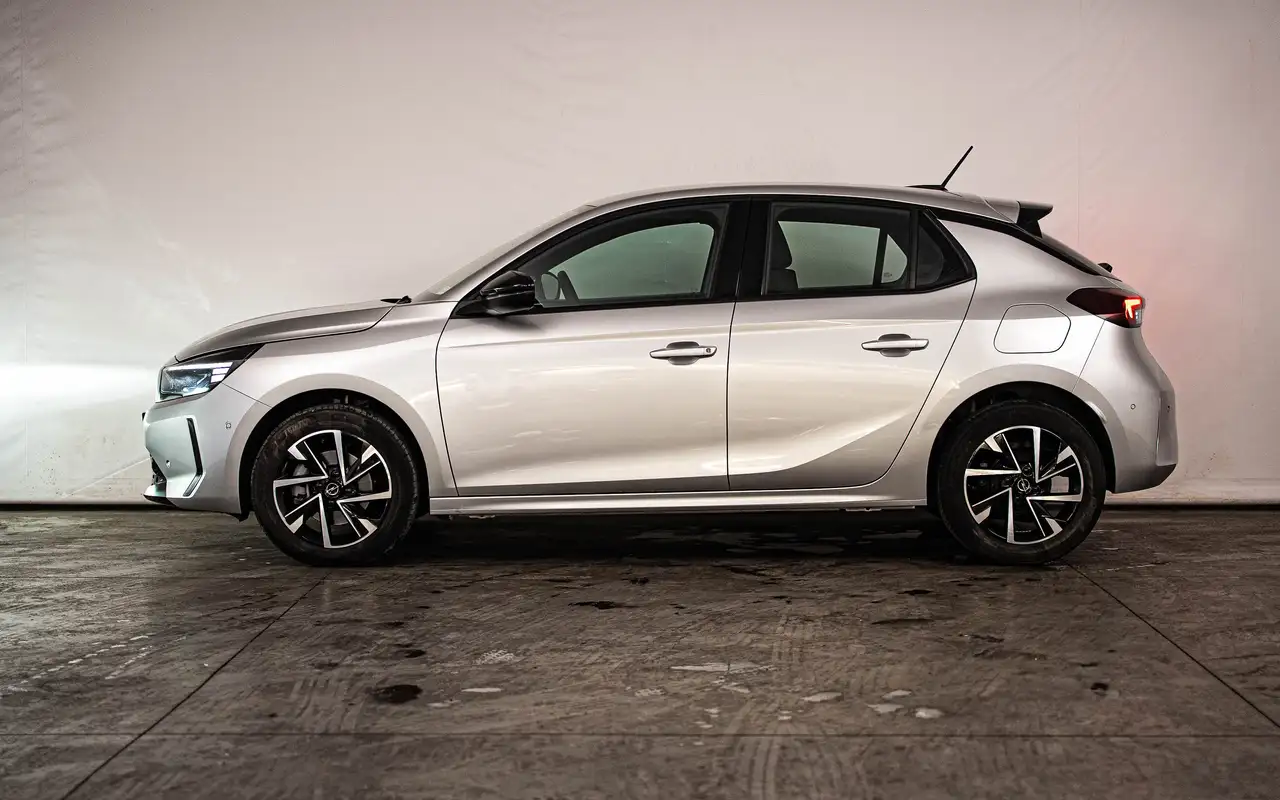 Opel Corsa - 2
