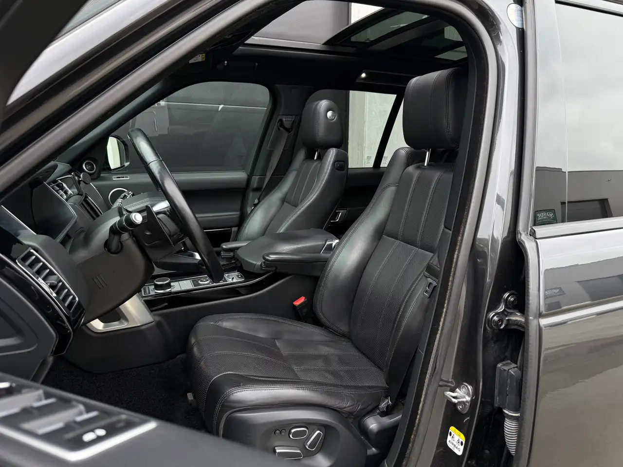 Land Rover Range Rover - 7