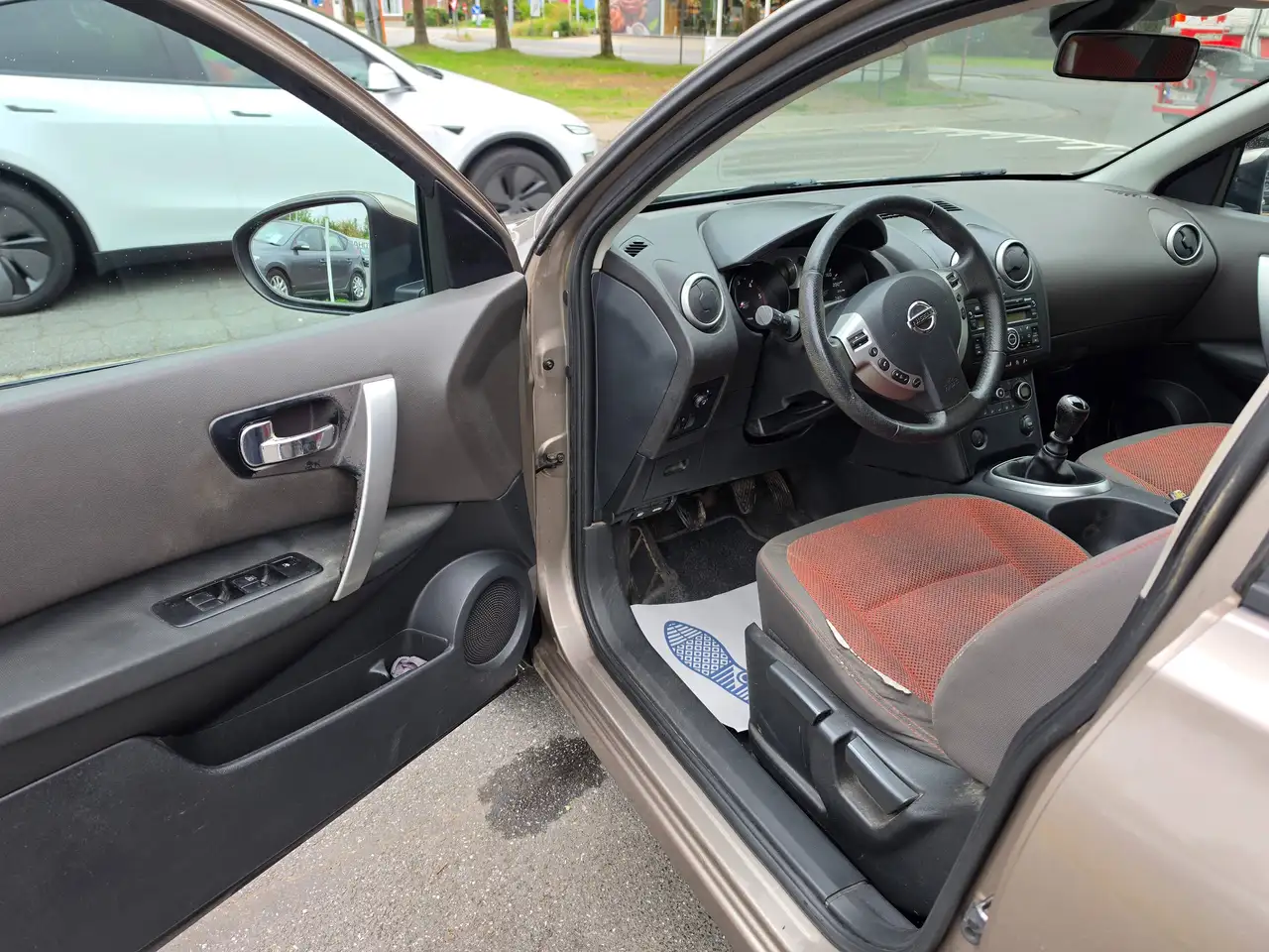 Nissan Qashqai - 8